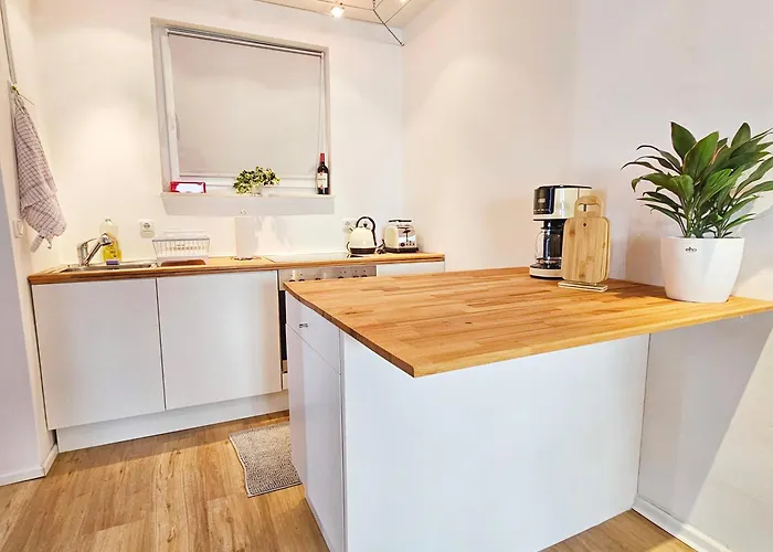 Sunrise - Mit Direktem Blick Auf Steinhuder - 마도프