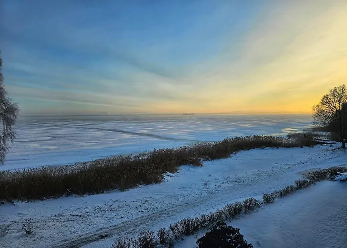 Sunrise - Mit Direktem Blick Auf Steinhuder - 마도프